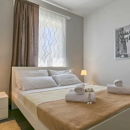 Zminj 1404 Βίλα *