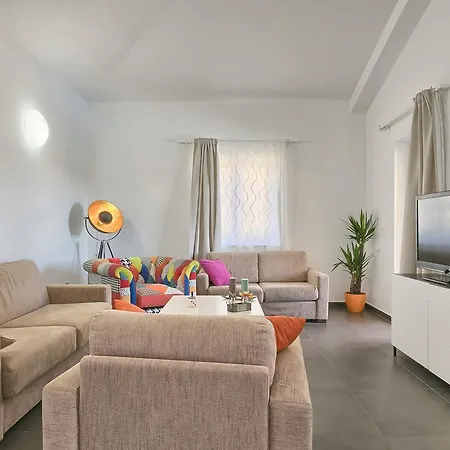 Zminj 1404 Tomisici
