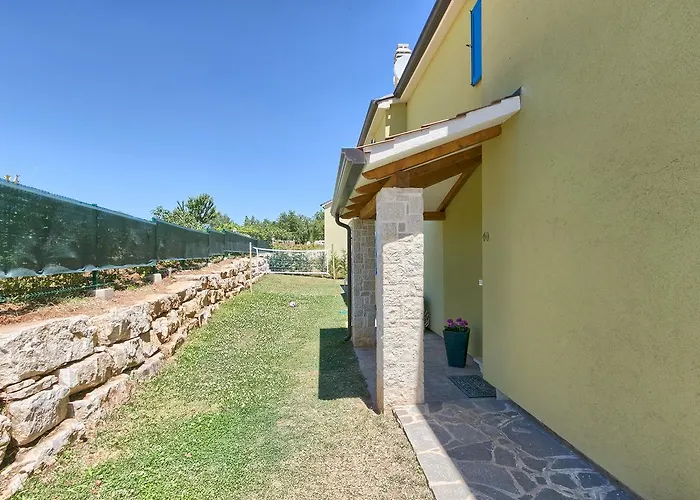 Zminj 1404 * Tomišići